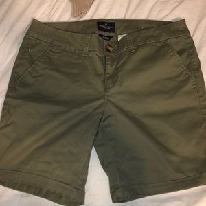 American Eagle Bermuda